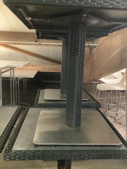 Tables De Terrasse – Image 3